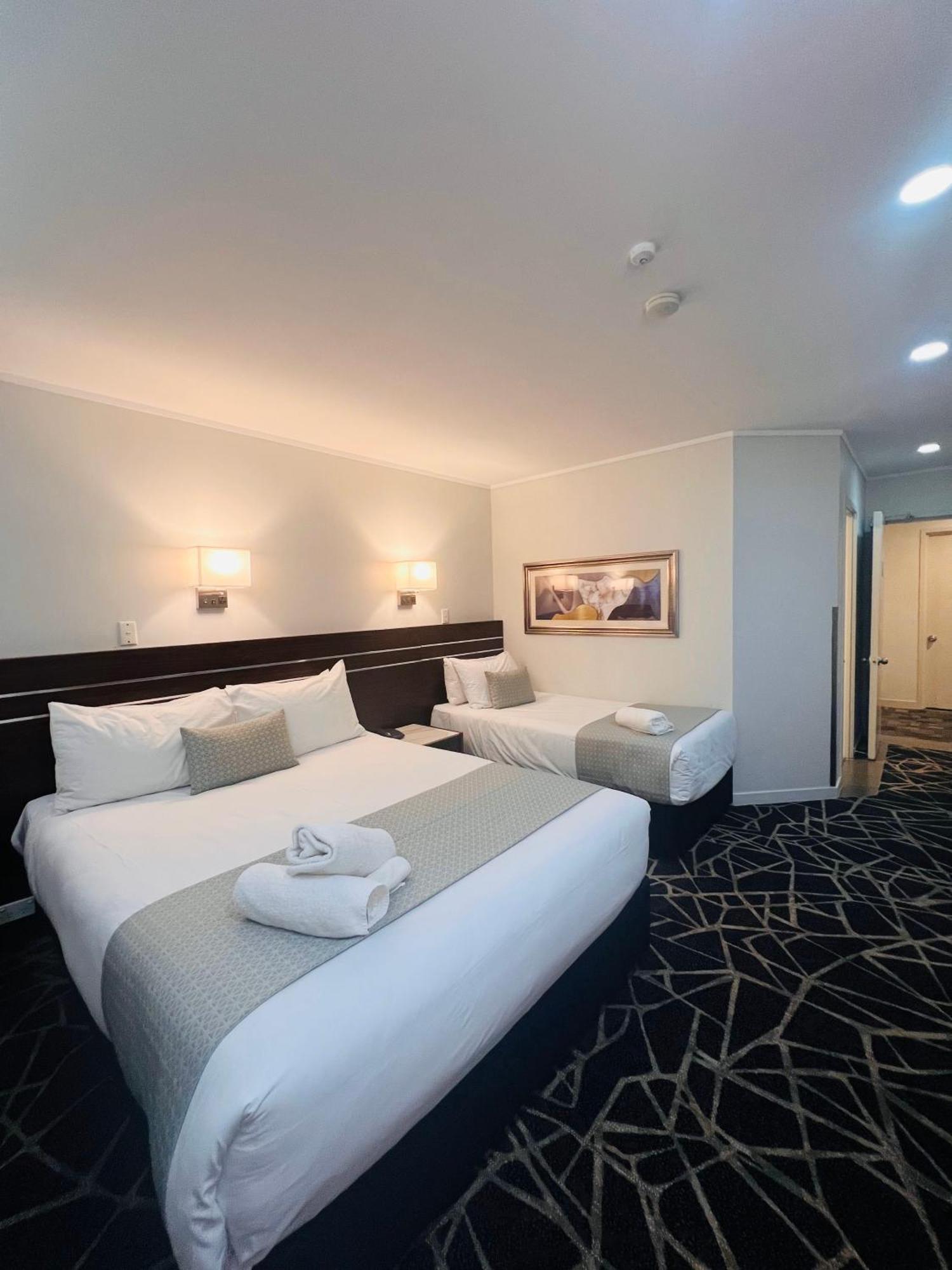 Auckland Airport Kiwi Hotel Экстерьер фото