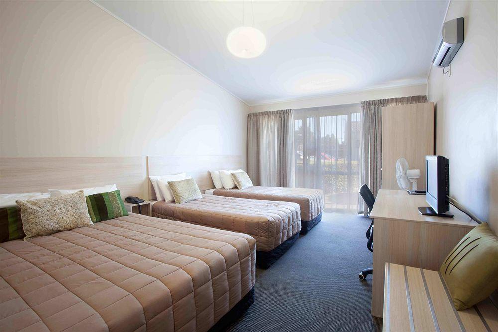 Auckland Airport Kiwi Hotel Экстерьер фото