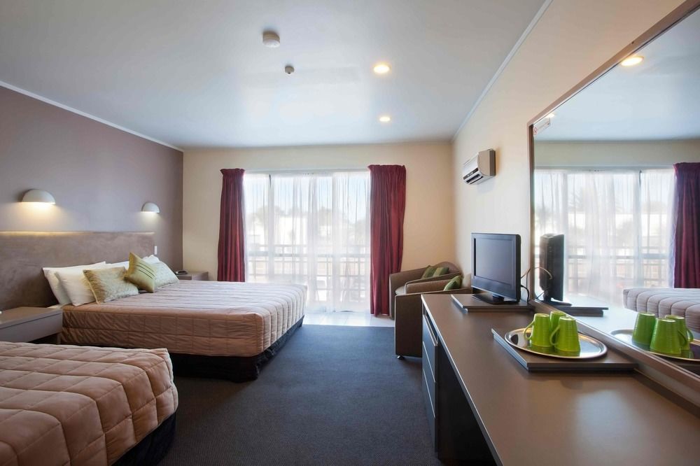 Auckland Airport Kiwi Hotel Экстерьер фото